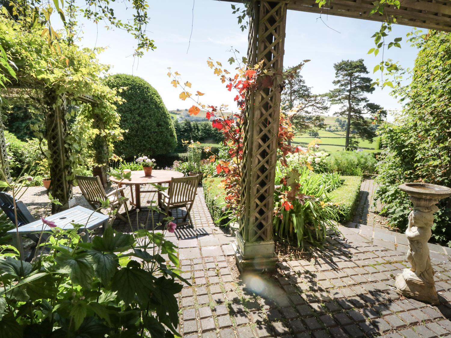 Aber Clwyd Manor Villa Derwen Exteriör bild